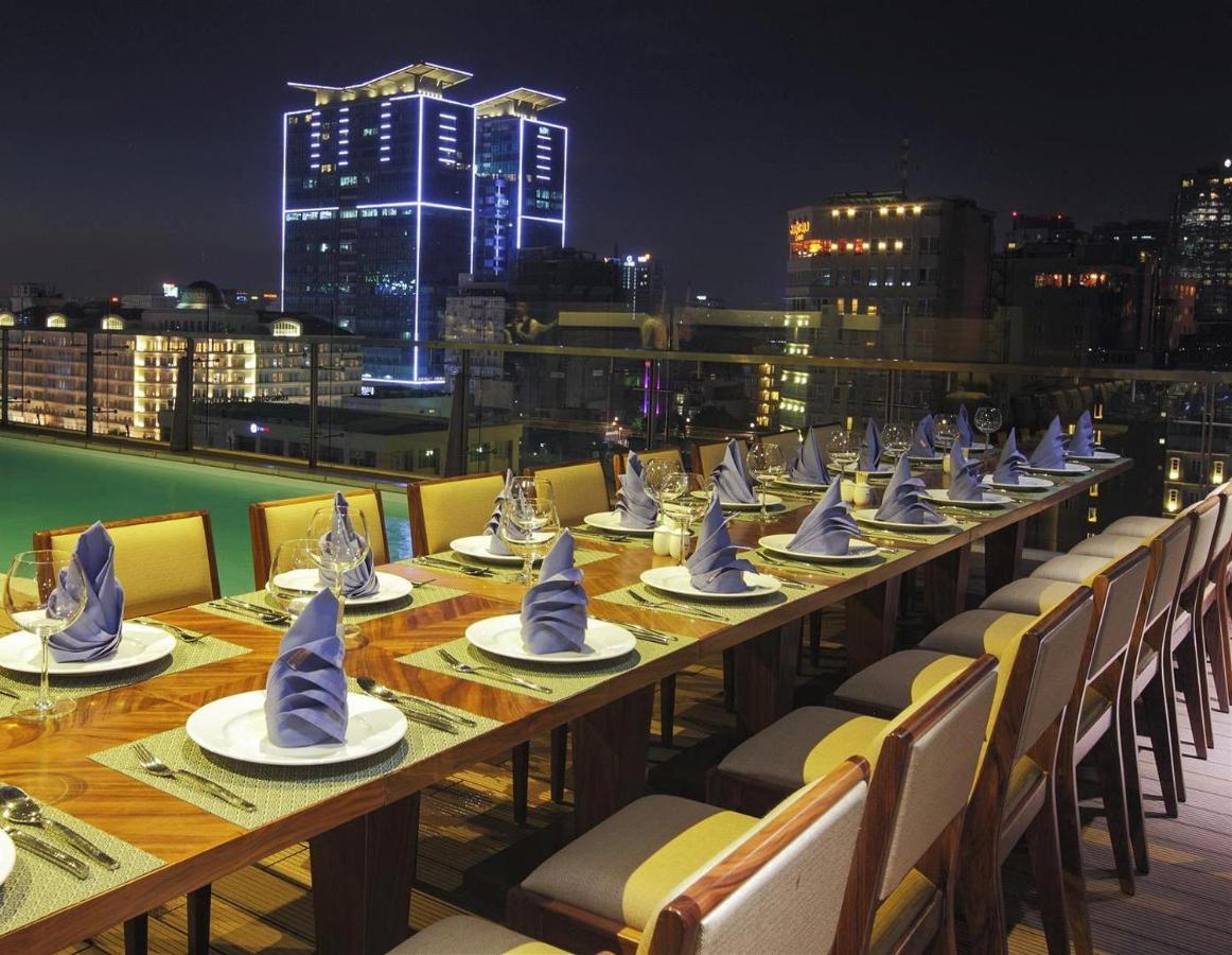 Ramada Encore By Wyndham Saigon D1 - Formerly M Boutique Hotel Saigon Хошимін Екстер'єр фото